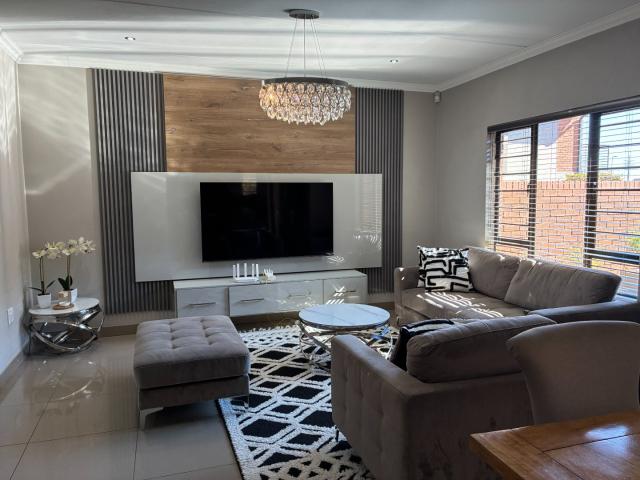 3 Bedroom Townhouse For Sale in Wild Olive Estate