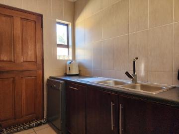 3 Bedroom Townhouse For Sale in Wilkoppies