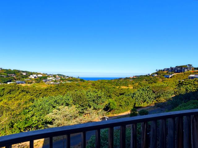 3 Bedroom Townhouse For Sale in Zululami Coastal Estate