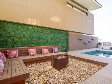 3 Bedroom Townhouse For Sale in Zululami Coastal Estate