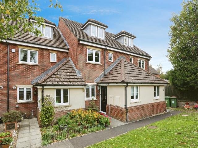 3 bedroom townhouse for sale