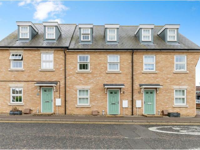 3 bedroom townhouse for sale