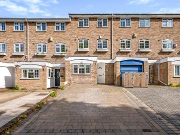 3 bedroom townhouse for sale
