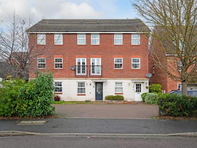 3 bedroom townhouse for sale