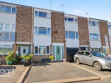 3 bedroom townhouse for sale