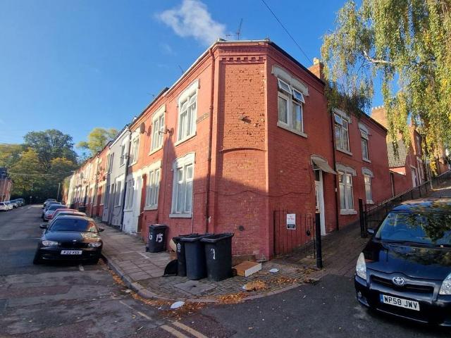 3 bedroom townhouse for sale