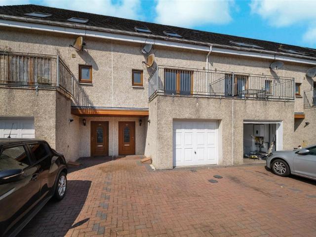3 bedroom townhouse for sale