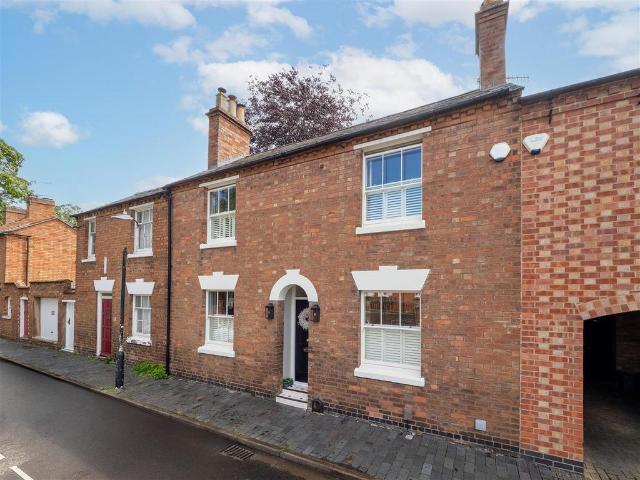 3 bedroom townhouse for sale