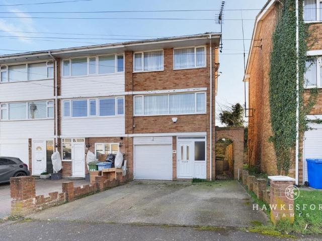 3 bedroom townhouse for sale