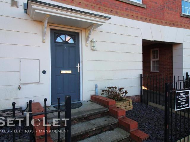 3 bedroom townhouse for sale