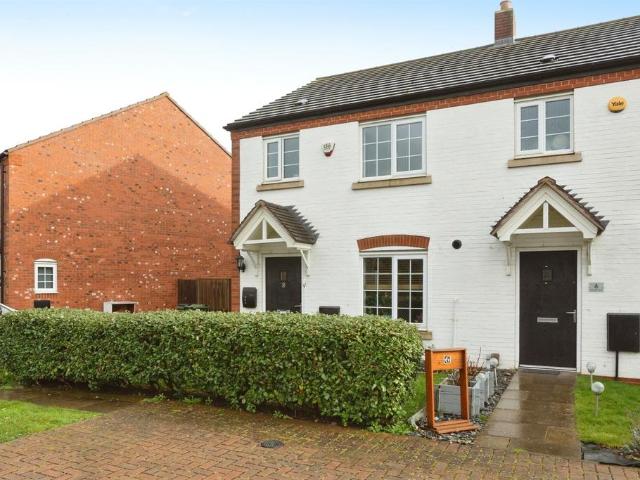 3 bedroom townhouse for sale