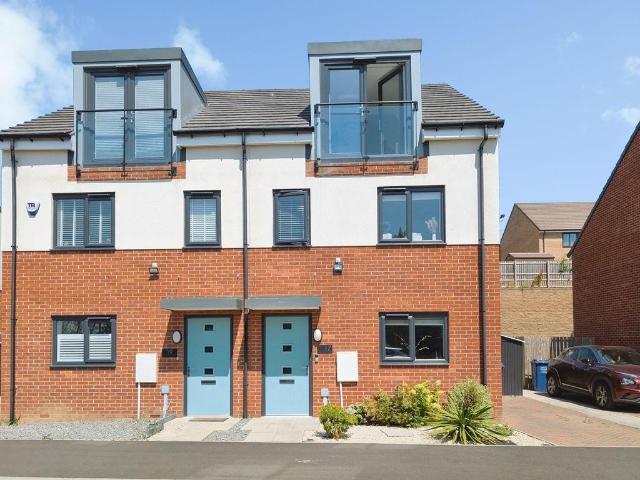 3 bedroom townhouse for sale