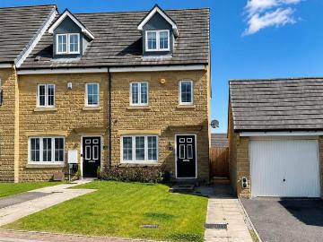 3 bedroom townhouse for sale
