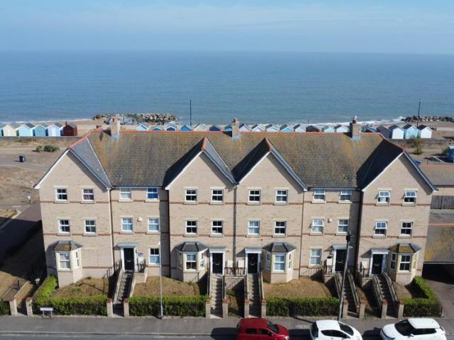 3 bedroom townhouse for sale