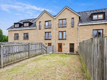 4 bedroom townhouse for sale