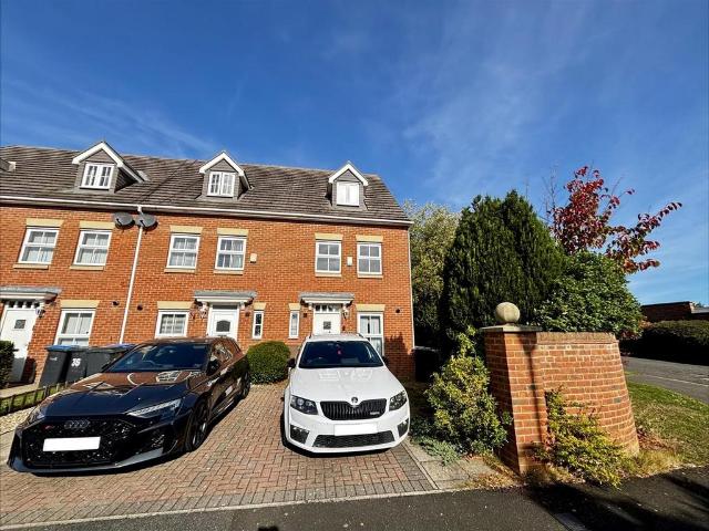 3 bedroom townhouse for sale