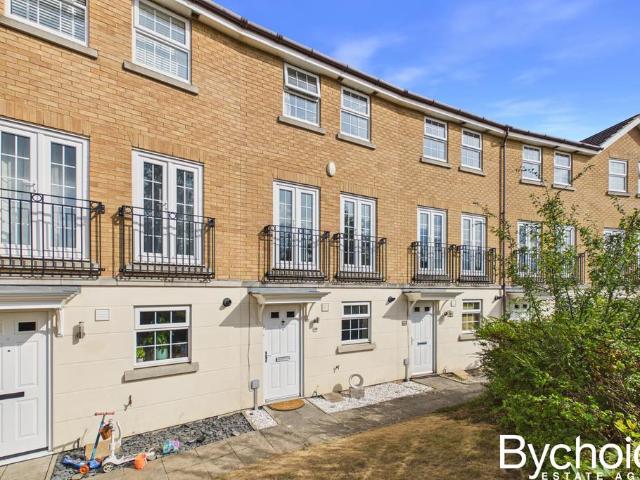 3 bedroom townhouse for sale