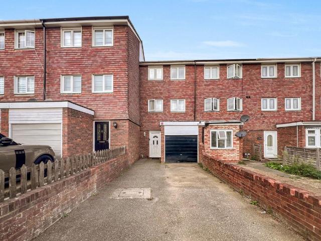 3 bedroom townhouse for sale