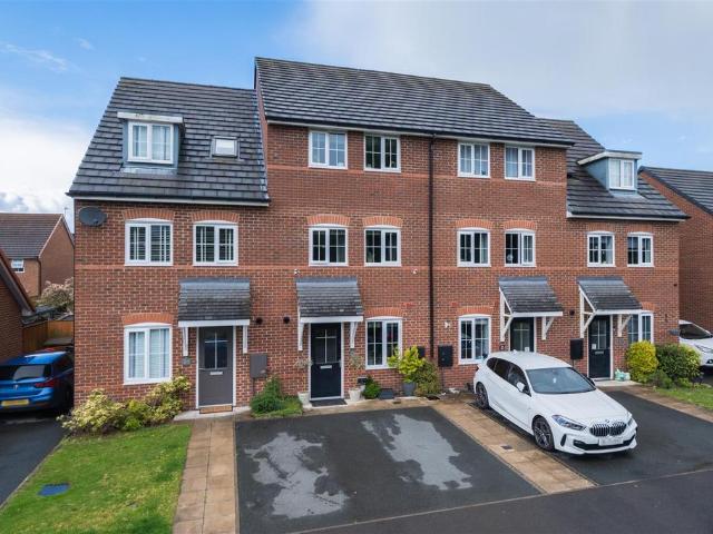 3 bedroom townhouse for sale