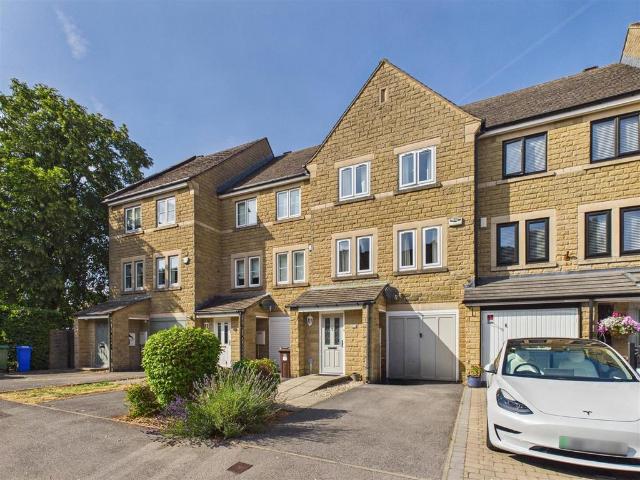 4 bedroom townhouse for sale