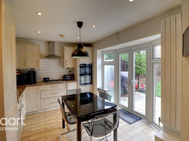 3 bedroom townhouse for sale