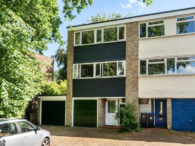 4 bedroom townhouse for sale