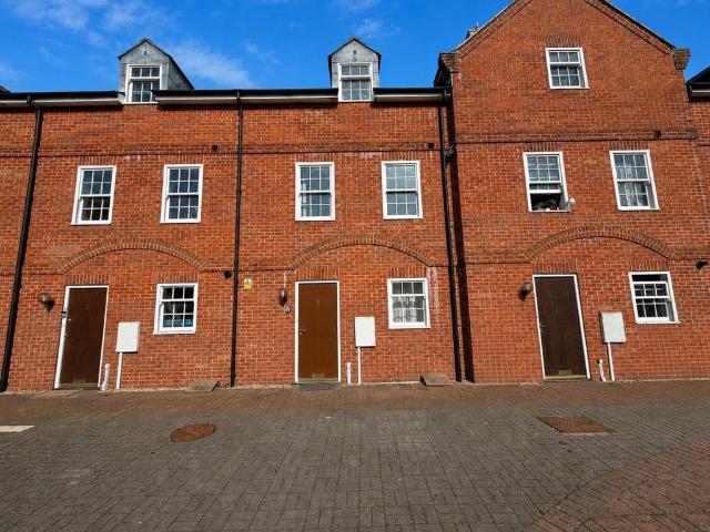 3 bedroom townhouse for sale