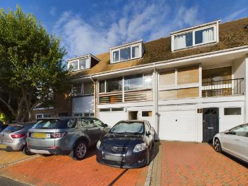 3 bedroom townhouse for sale