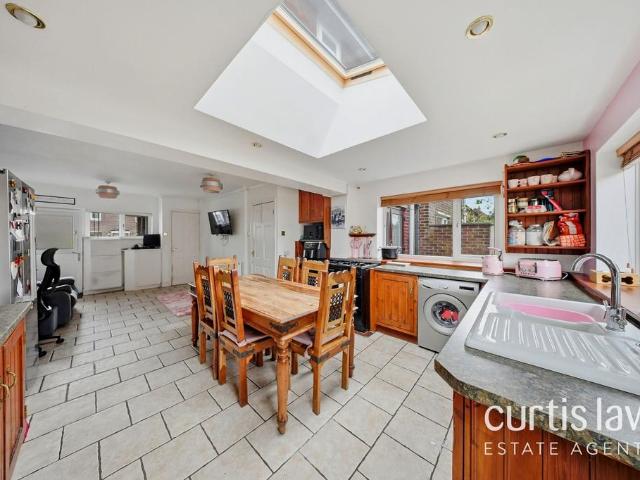 3 bedroom townhouse for sale