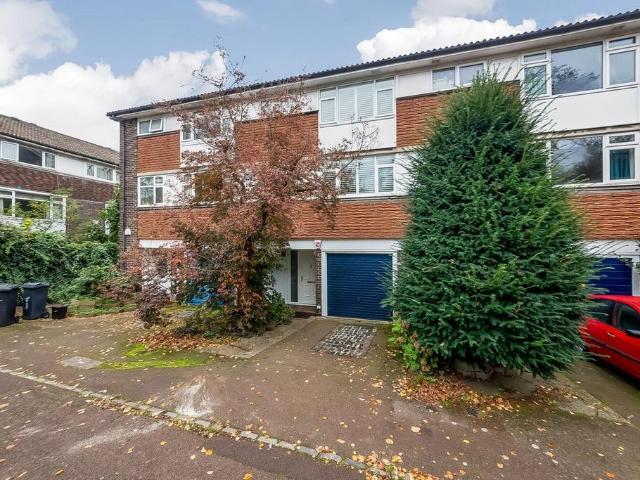 3 bedroom townhouse for sale