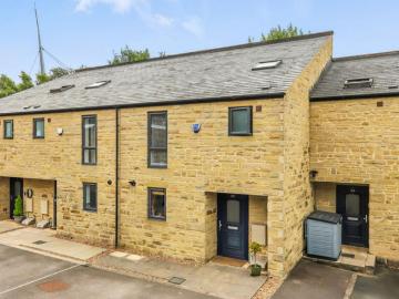 3 bedroom townhouse for sale