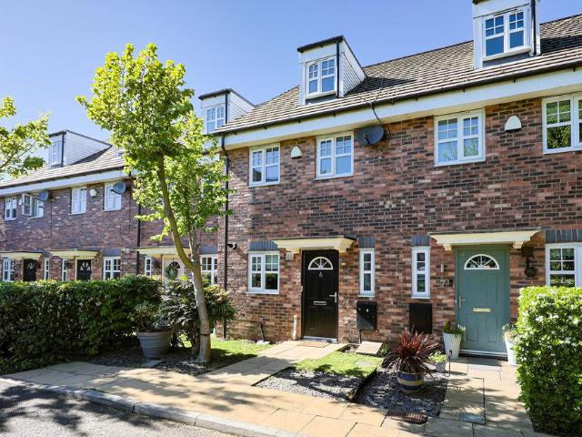 3 bedroom townhouse for sale