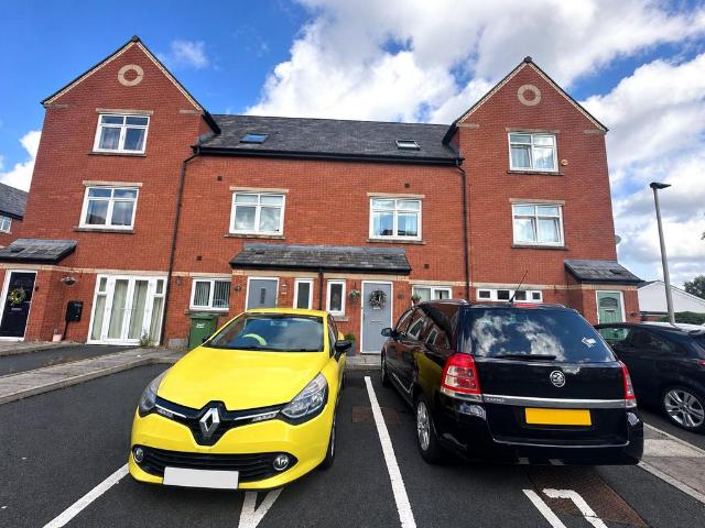 3 bedroom townhouse for sale