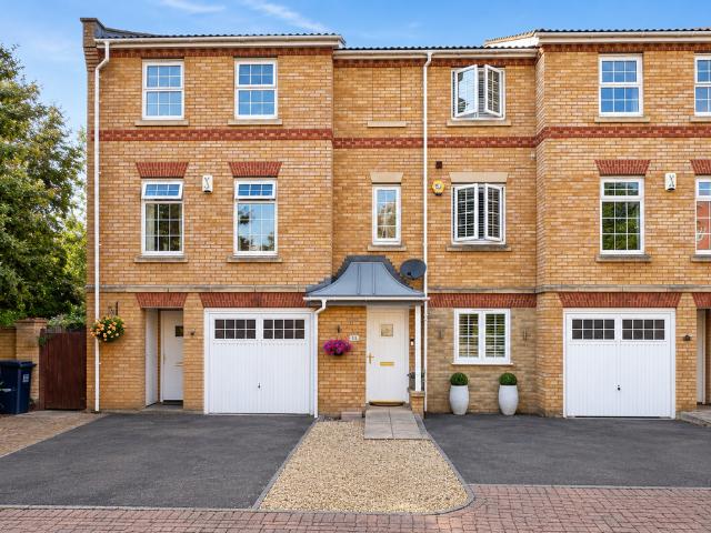 3 bedroom townhouse for sale