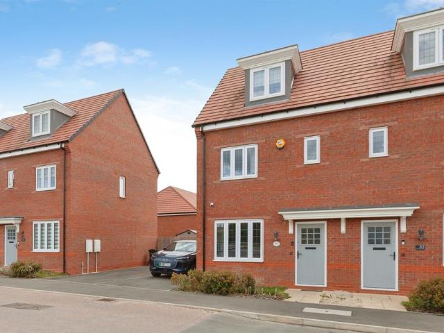 3 bedroom townhouse for sale
