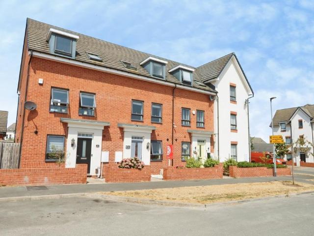 3 bedroom townhouse for sale