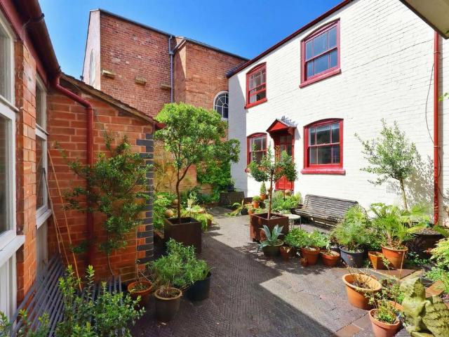 3 bedroom townhouse for sale