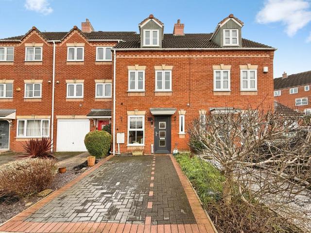 3 bedroom townhouse for sale