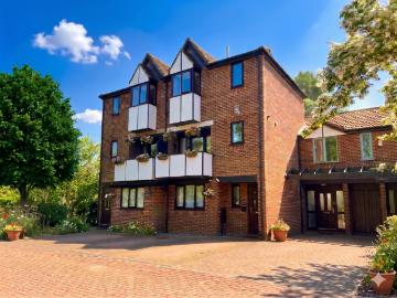 3 bedroom townhouse for sale