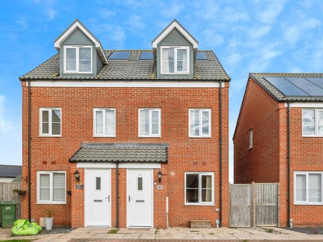 3 bedroom townhouse for sale