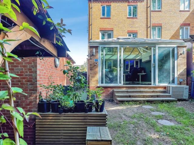 3 bedroom townhouse for sale