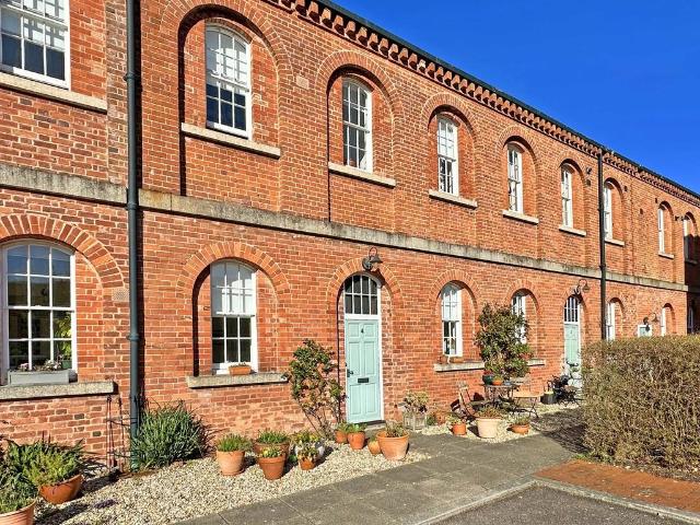 3 bedroom townhouse for sale