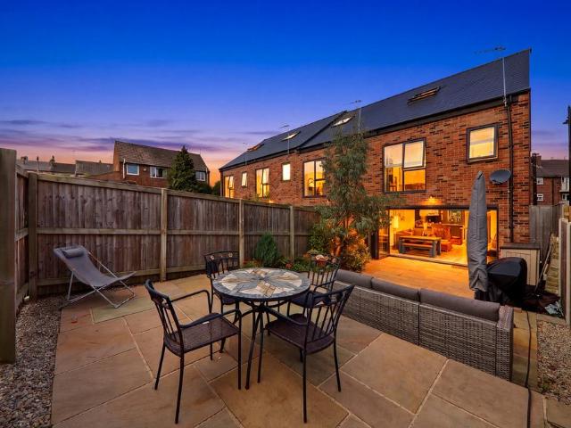 3 bedroom townhouse for sale