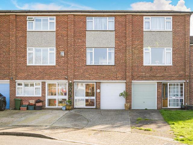 3 bedroom townhouse for sale