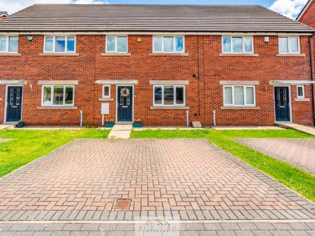 3 bedroom townhouse for sale