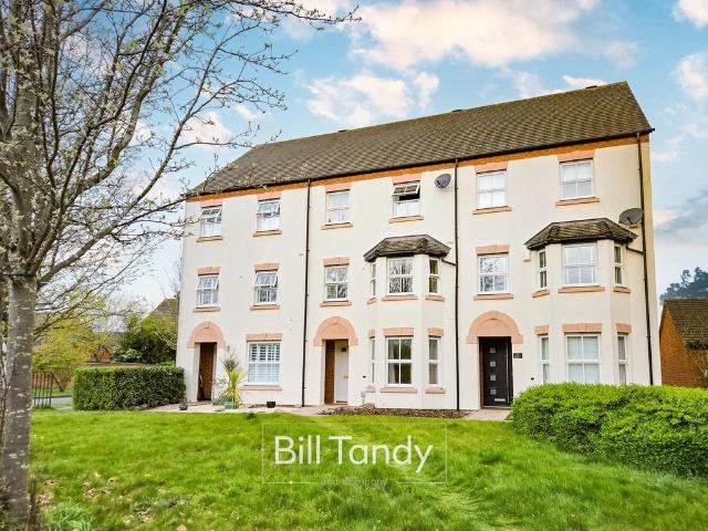 3 bedroom townhouse for sale