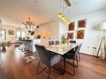 3 bedroom townhouse for sale