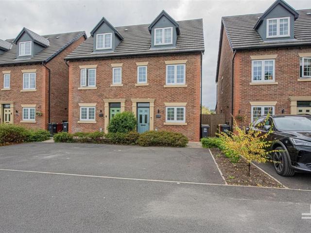 3 bedroom townhouse for sale