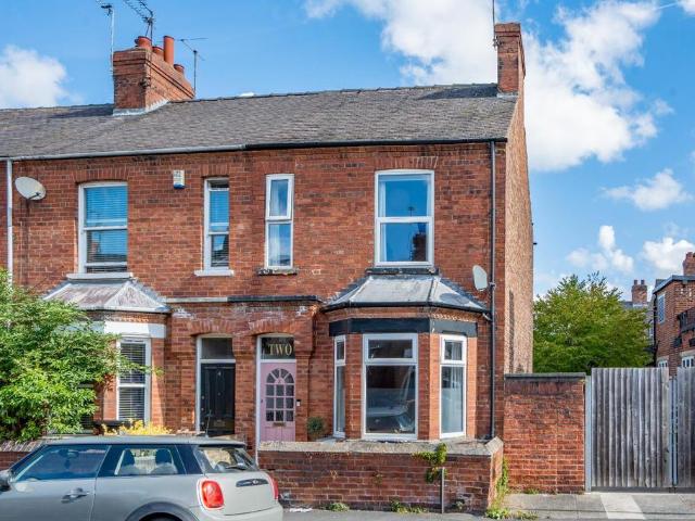 3 bedroom townhouse for sale