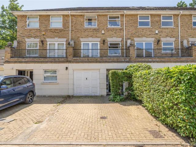 3 bedroom townhouse for sale